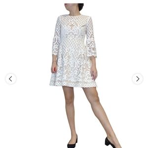 Eliza J White Lace Overylay Embroidery Bell Sleeve Babydoll Aline Dress Size 12